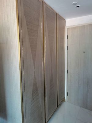 Customized Hotel Room Furniture Packages Wooden Fitted Wardrobes Set