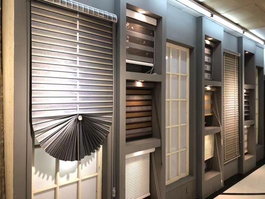 Windproof Blackout Light Colored Blackout Curtains Motorised Window Shades Shutter 100% Polyester